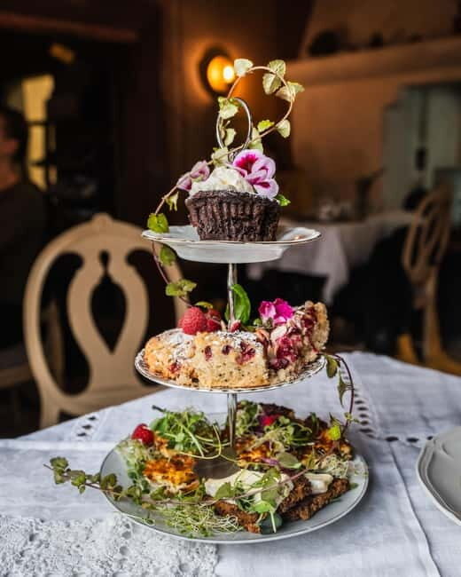 Turku: Afternoon Tea and Guided Walking and Boating Tour - The Scenic Boat Ride: A Unique Perspective