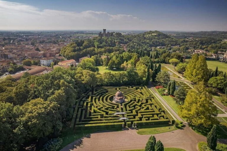 Valeggio Sul Mincio: Sigurtà Garden Park Entry Ticket - Who Will Love This Experience?