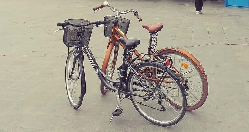 Valencia: Highlights Bike Tour with a Guide - Is It Worth the Price?