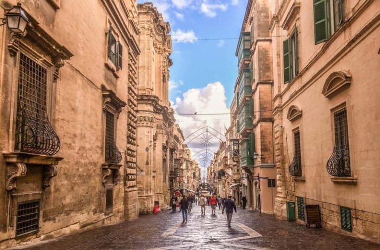 Valletta Full-Day Guided Tour in French w/ Lunch & Transport - Final Thoughts: Is This Tour Worth It?