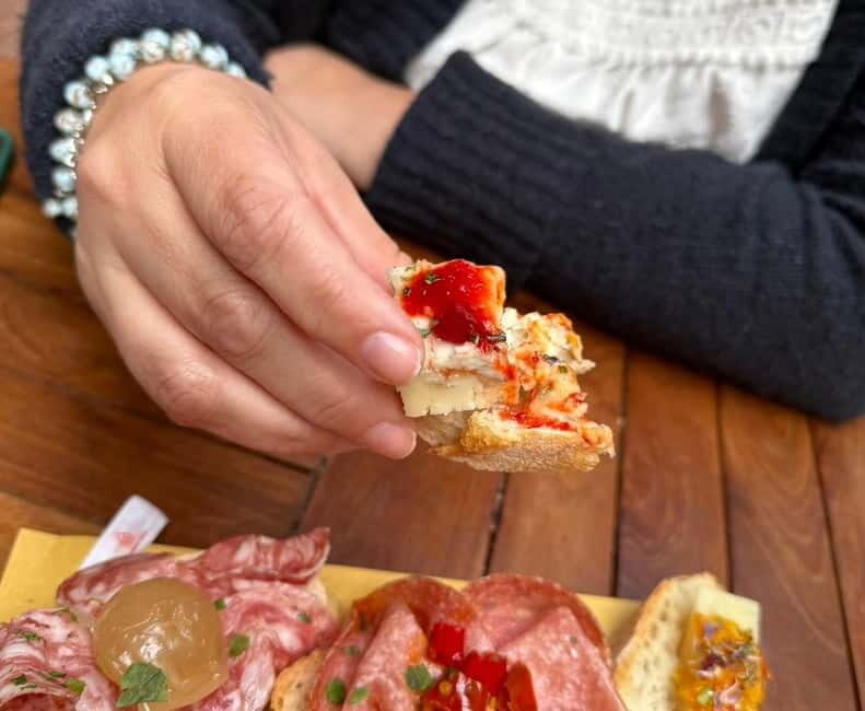 Venice: Twilight Highlights Tour with Spritz and Cicchetti - The Itinerary in Detail: What Youll See and Do
