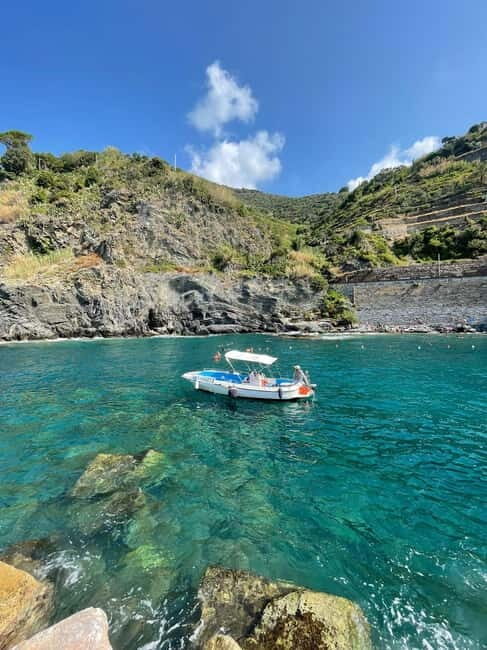Vernazza: Cinque Terre Cruise with Sunset Aperetif Option - Price and Value