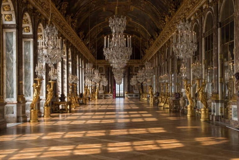 Versailes Palace - What You Can Expect from the Tour
