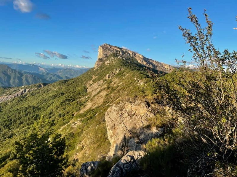 Vertigo hike: the Trou de l'Argent cave from Sisteron - The Cave Experience