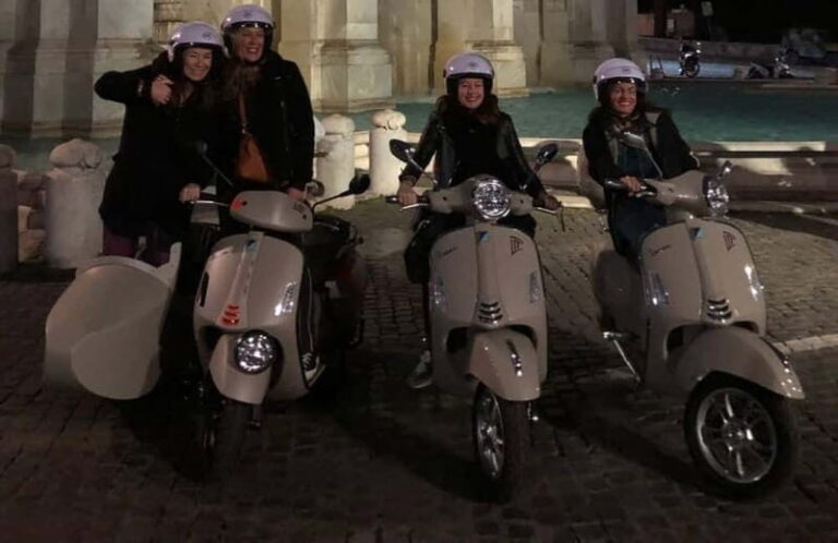 Vespa Sidecar Tour : Rome by Night - What It Feels Like to Ride on a Vespa Sidecar