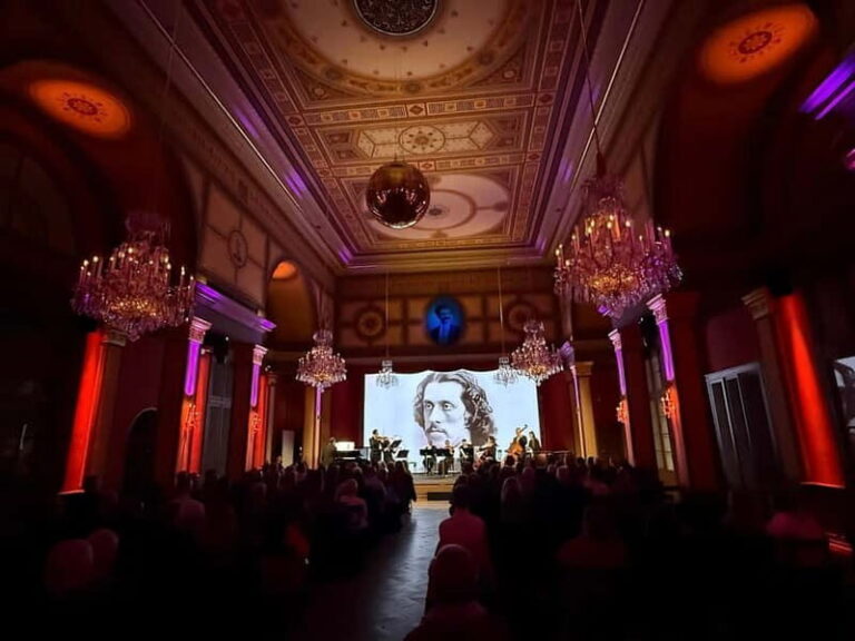 Vienna: Strauss Concert Live Singer, Orchestra & Light Show - Practical Details: What You Need to Know