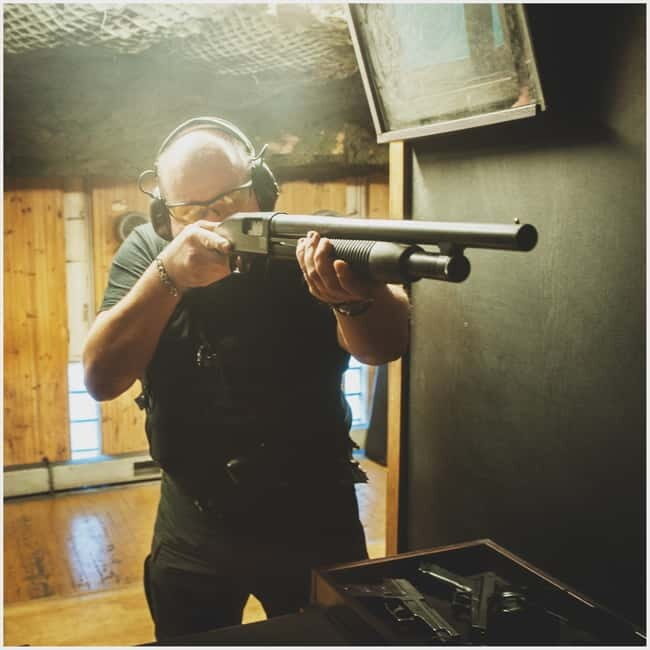 Vilnius: Gun Shooting Tour - The Shooting Experience: Details and Atmosphere