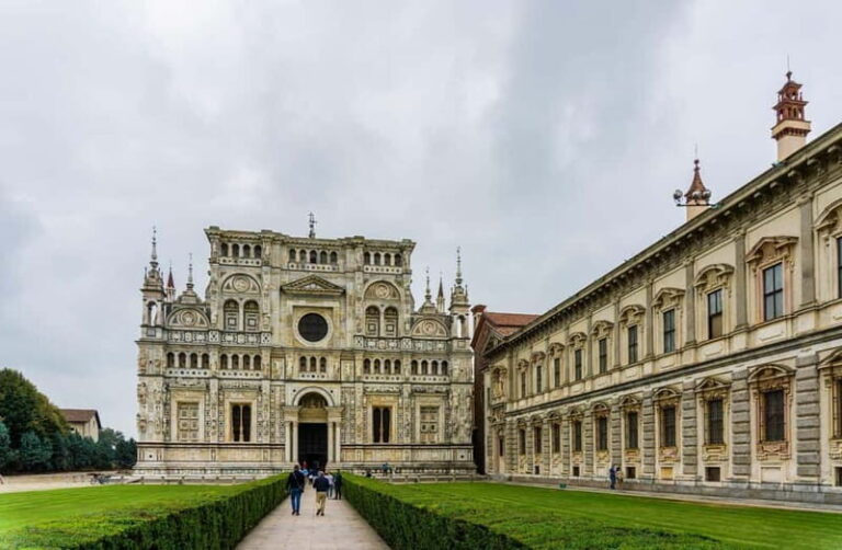 VIP Experience to Pavia and Vigevano - Exploring Pavia: An Architectural and Cultural Treasure