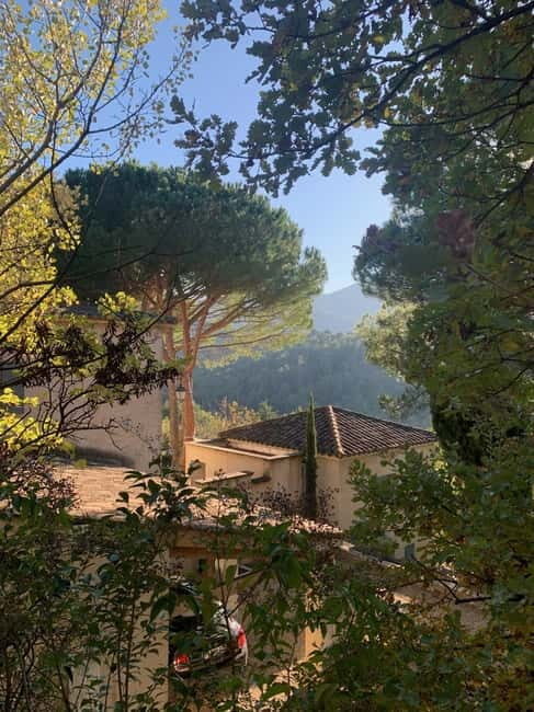 Visit the most beautiful villages of the Luberon in Provence by minibus! - What’s Included & What’s Not