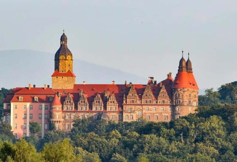 Wabrzych private guided city tour - Practical Details
