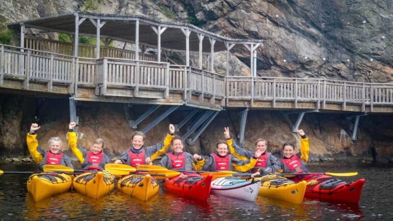 West Sweden: 3-Day Sea Kayak Camp with Seaside Accommodation - An Authentic Introduction to Swedish Coastal Paddling