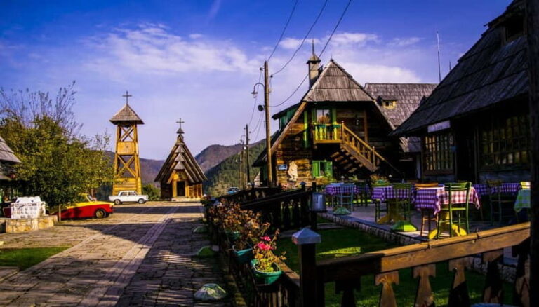 Western Serbia 1-Day Tour of the Key Sites from Belgrade - The scenic train ride on the Sargan Eight