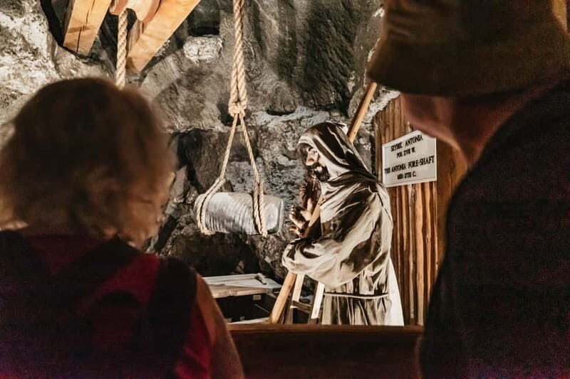 Wieliczka Salt Mine Tour from Kraków  Skip the Line Entry - A Detailed Look at the Tour Experience