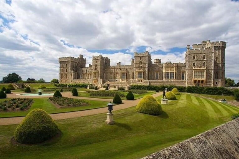 Windsor Castle, Stonehenge and Bath Tour Private - The Logistics and Practical Details