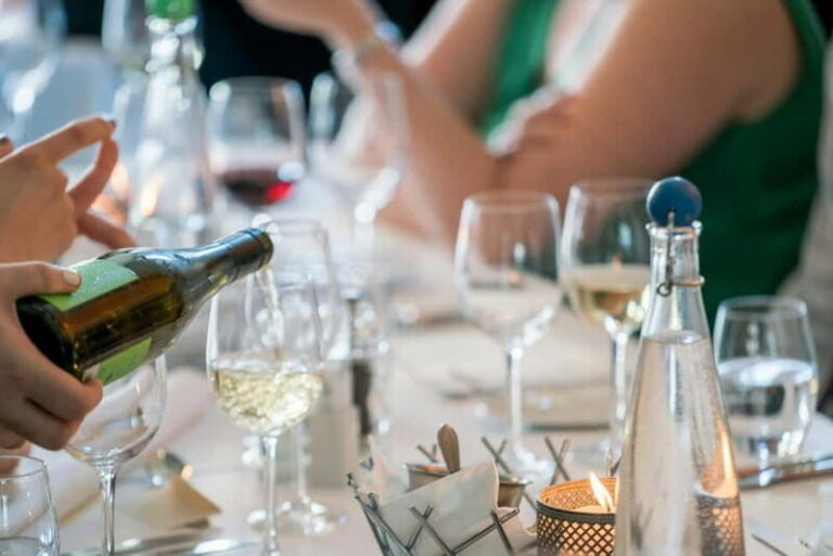 Wine Tasting and Lunch at a Restaurant in Piazza Armerina - Exploring the Experience in Detail