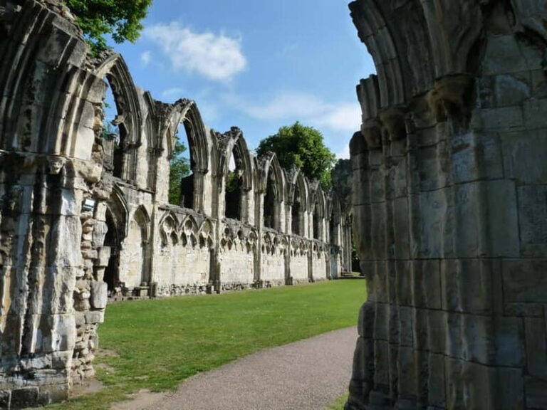 Your personal tour - just you and your guide! - What to Expect from Your Private Tour in York