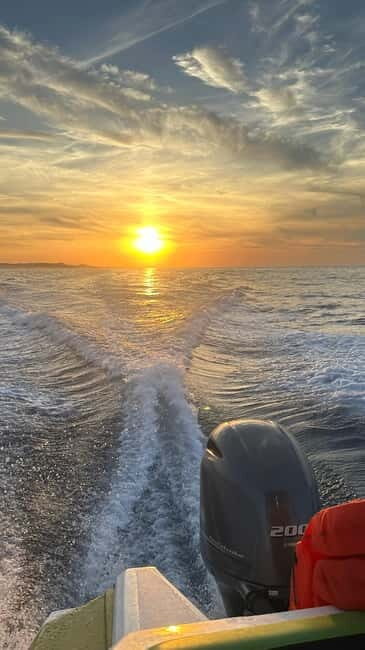 Zadar: sunset harmony,boat,music,champagne - The Value of the Experience