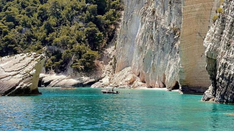 Zakynthos: Private Boat Tour with Captain - Whats Included and Whats Not