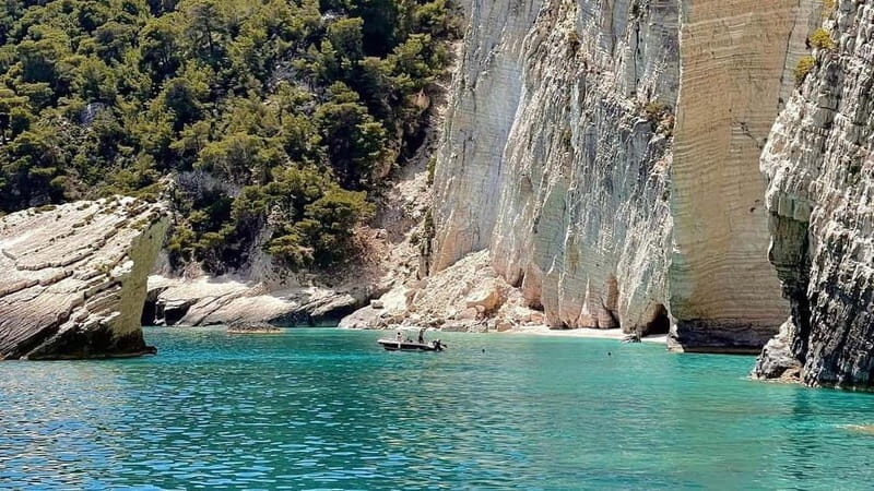 Zakynthos: Private Boat Tour with Captain - Whats Included and Whats Not