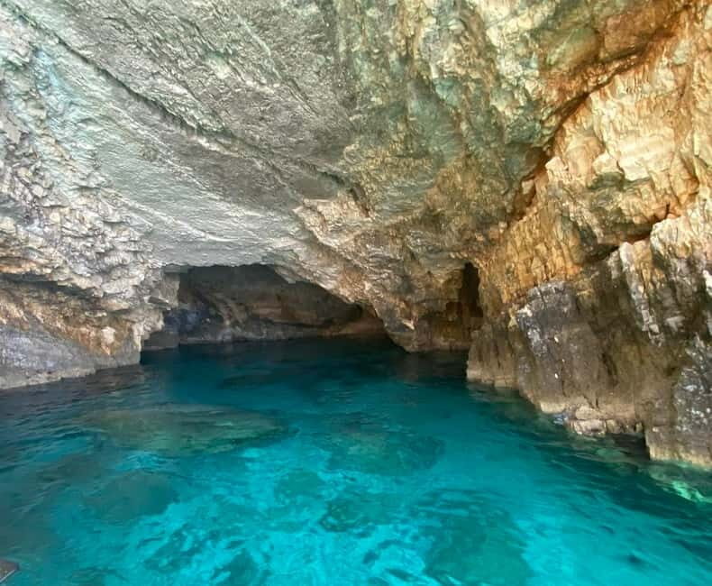 Zakynthos: Turtle Island, Cameo and Keri Caves + Transport - Practical Details & Tips
