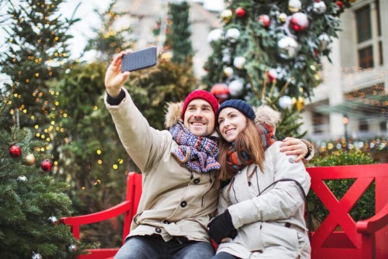 Zurich: Enchanted Christmas - A Festive Journey Walking Tour - What to Expect from This Festive Walk