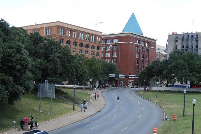 1-Hour JFK Assassination Walking Tour - Authenticity and Insights from Other Travelers