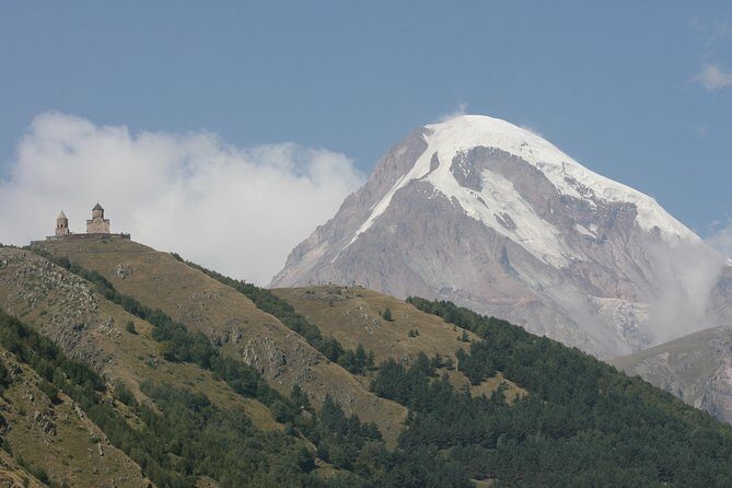 2 Days Private Tour to Kazbegi and Juta Village with Trekking - Transportation and Practicalities