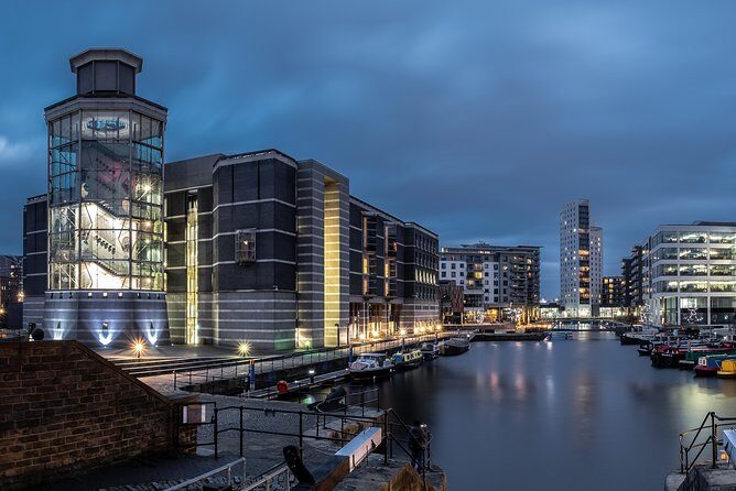 2 Hour Leeds Highlights Walking Tour - The Value of a Guided Tour