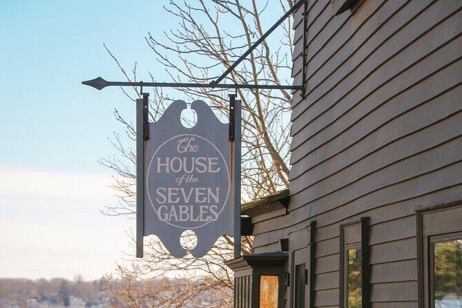 4 Day Boston and North East Coast Exploration - Salem: Spooky Stories and Colonial Mysteries