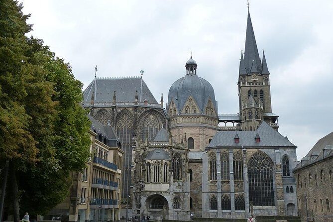 Aachen Private Walking Tour With A Professional Guide - Practical Details and Tips