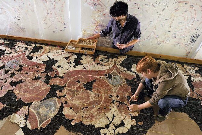 Akrotiri private tour, bu licensed guide , with transfer - Insights from Real Travelers
