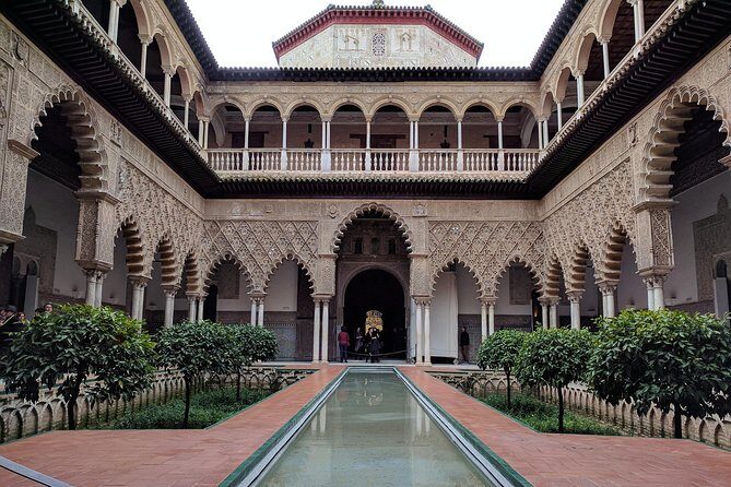 Alcazar and Cathedral & Giralda of Seville. Skip The Line! Includes access tickets - Experience Quality and Practical Details