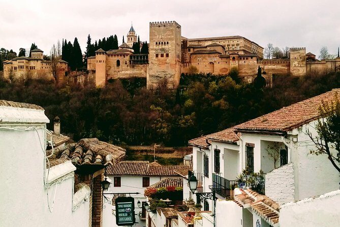 Alhambra and Granada City Center sightseeing tour! - Frequently Asked Questions