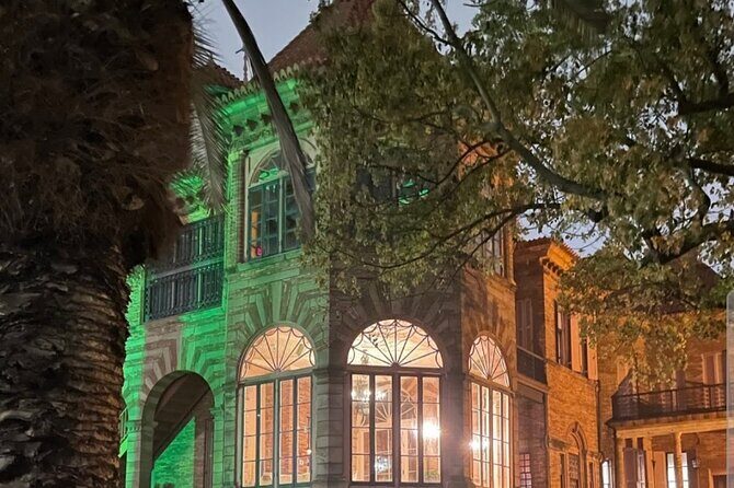 Al's Ghost tour : a small group experience - The Itinerary in Detail