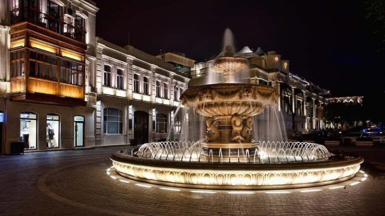 Baku: Guided City Highlights Tour with Scenic River Cruise - Breaking Down the Itinerary