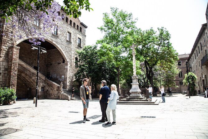 Barcelona El Raval Dark History Walking Tour - Breakdown of the Itinerary