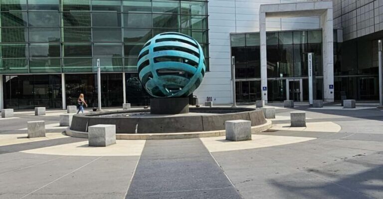 Best Detroit Walking Tour - The Experience from the Guides’ Perspective