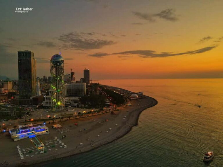 Best Of Batumi: Private, Guided Walking Tour in the City - An In-Depth Look at the Batumi Walking Tour