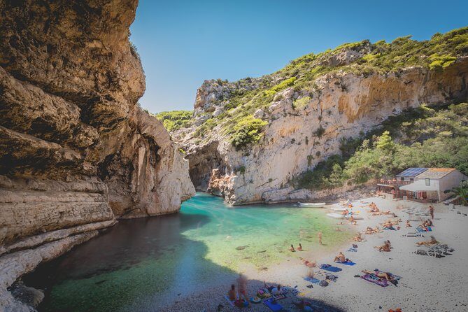 Blue and Green Cave private speed boat tour - The Itinerary in Depth