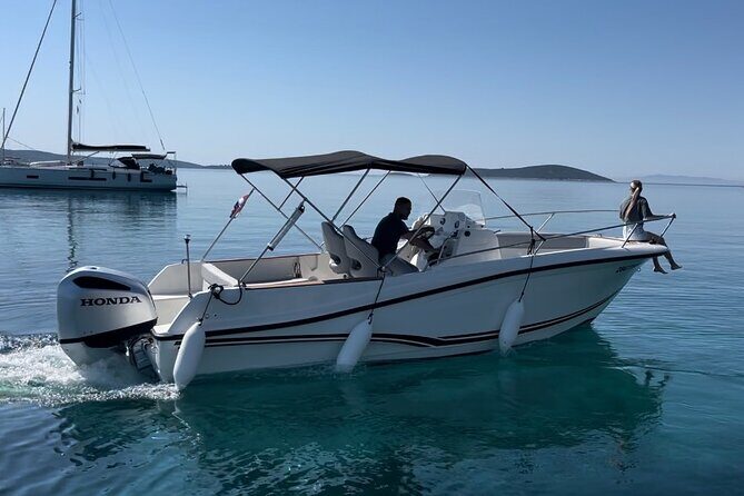 Blue Lagoon and 3 Islands Speedboat Tour from Trogir - The Itinerary in Detail