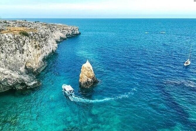 Boat excursion on the island of Ortigia with Snorkeling to the sea caves - Itinerary Breakdown and What You Can Expect