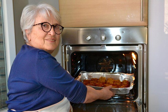 Bolognese Pasta Class in Bologna with a Local Expert, Giovanna C - A Closer Look at the Experience