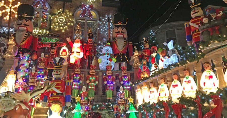 Brooklyn: 1.5-Hour Dyker Heights Christmas Walking Tour - Value for Money and Practical Considerations
