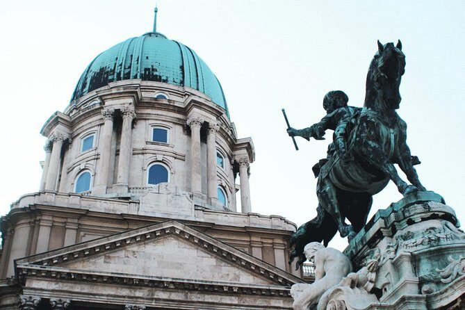 Budapest All In - Full Day Tour with Lunch & Metro Pass - The Food and Drinks Experience