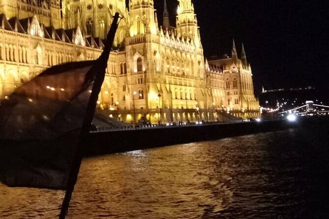 Budapest Highlights Sightseeing Cruise - Who Will Love This?
