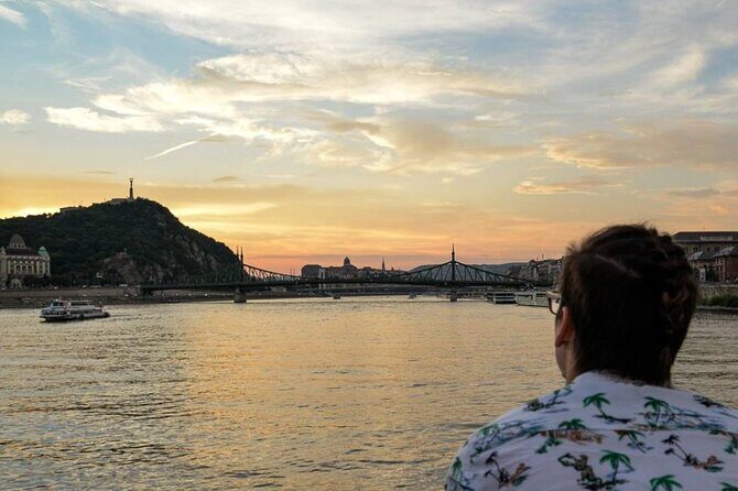 Budapest Sunset Danube Cruise with Unlimited Prosecco - Authentic Insights from Reviewers
