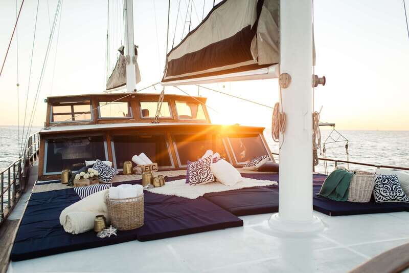 Cabo: Luxury Yacht Snorkel Cruise with Lunch and Open Bar - Who Will Love This Tour?