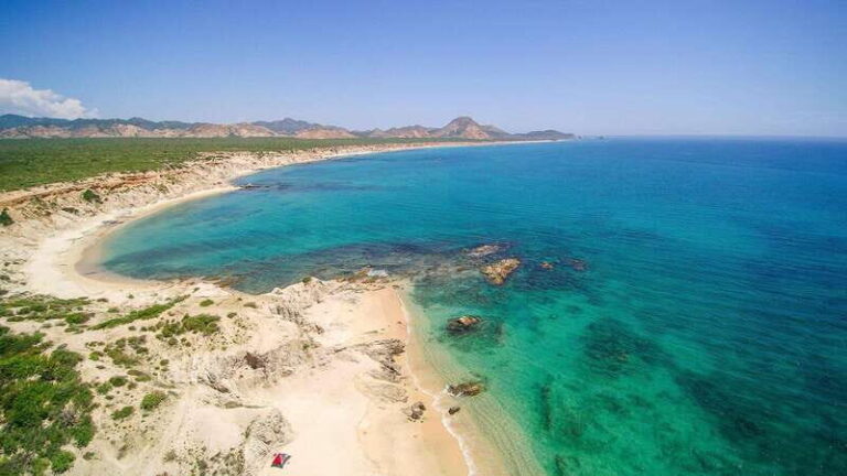 Cabo San Lucas: Private Jeep Tour to Cabo Pulmo & Snorkeling - What Makes This Tour Stand Out