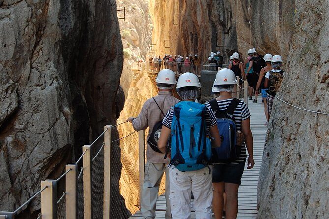 Caminito del Rey Day Trip from Costa del Sol - Guides and Commentary: Enhancing the Experience