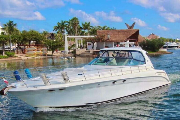 Cancun private yacht Sea Ray Sundancer 60 feet - Itinerary Options and Whats Included